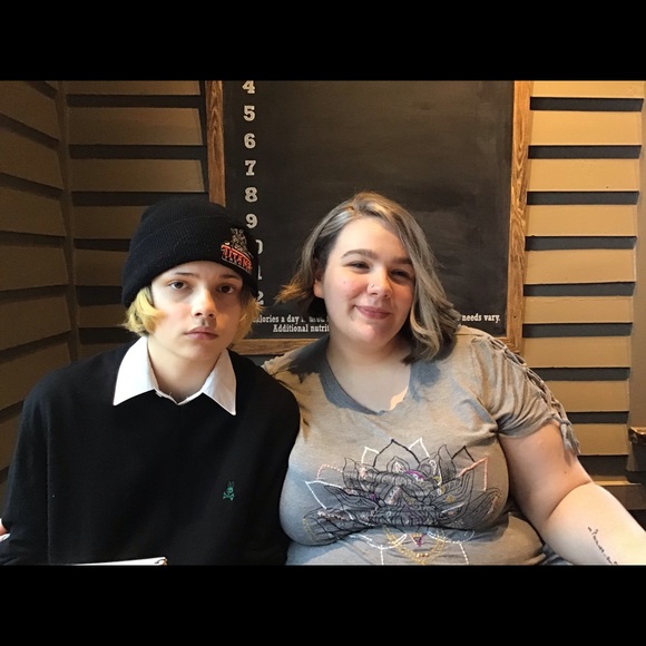 Meet your Posher, Susan - Picture 5 of 8